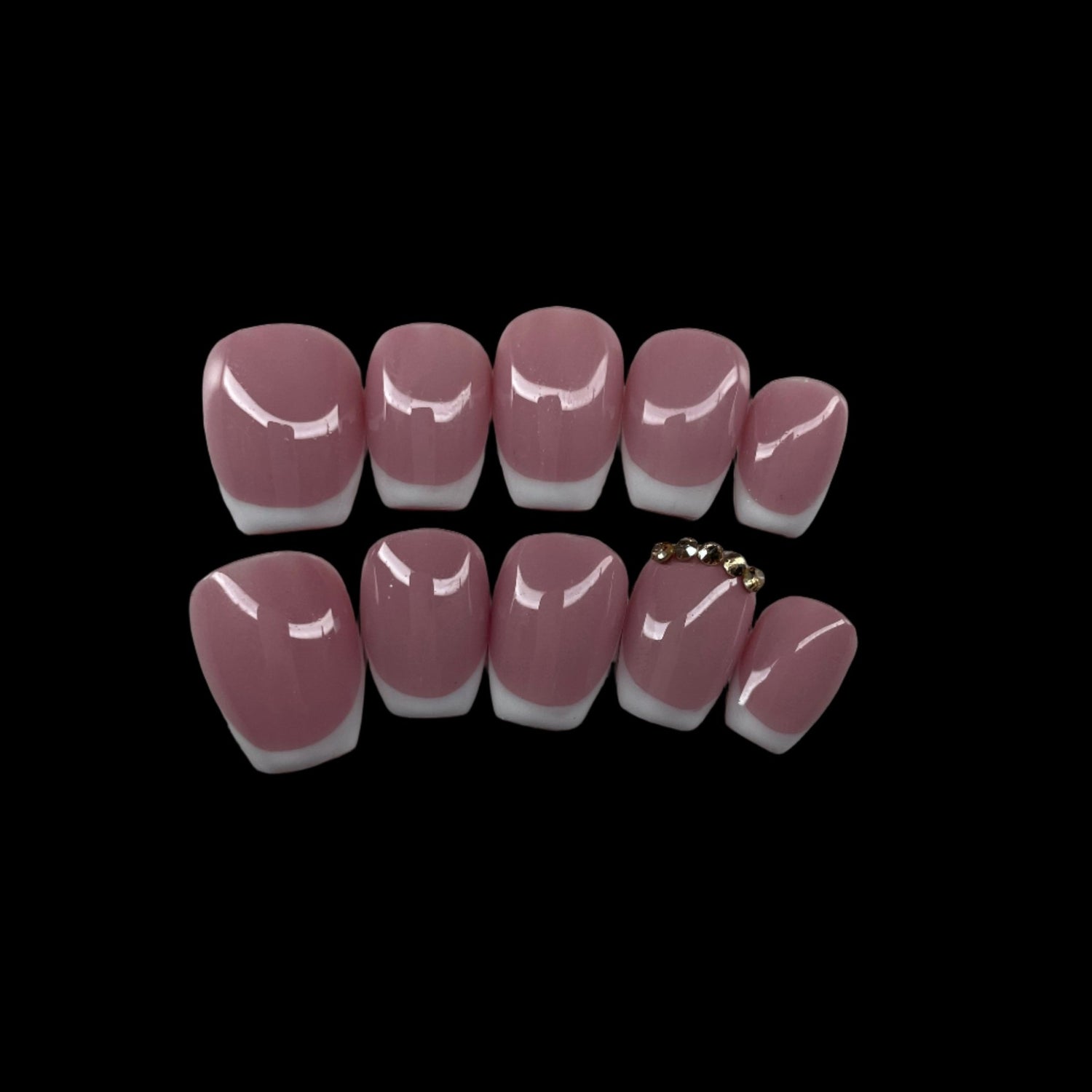 FRENCH CLASSIQUE - Velvet Nail Studio